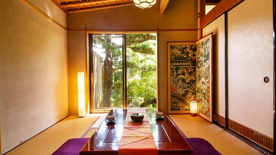 Ryotei Ryokan Yasui