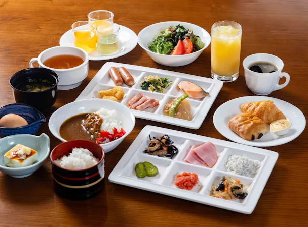 朝食 バイキング