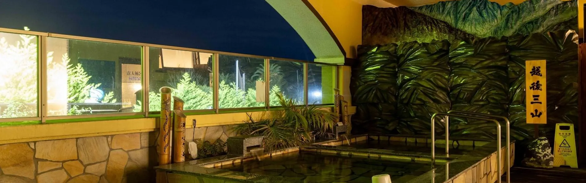 キャメルホテルリゾート