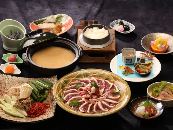 【平日限定】近江鴨の酒粕鍋会席に地酒の利き酒セット付き&お土産プレゼント!「ウインタープラン」