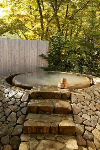 บ่อน้ำร้อนกลางแจ้ง Den-yu