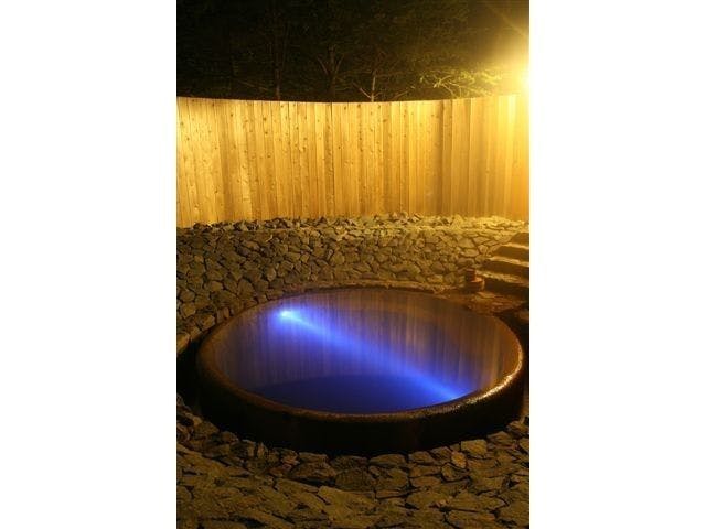 บ่อน้ำพุร้อนกลางแจ้งฮิเมะยุ