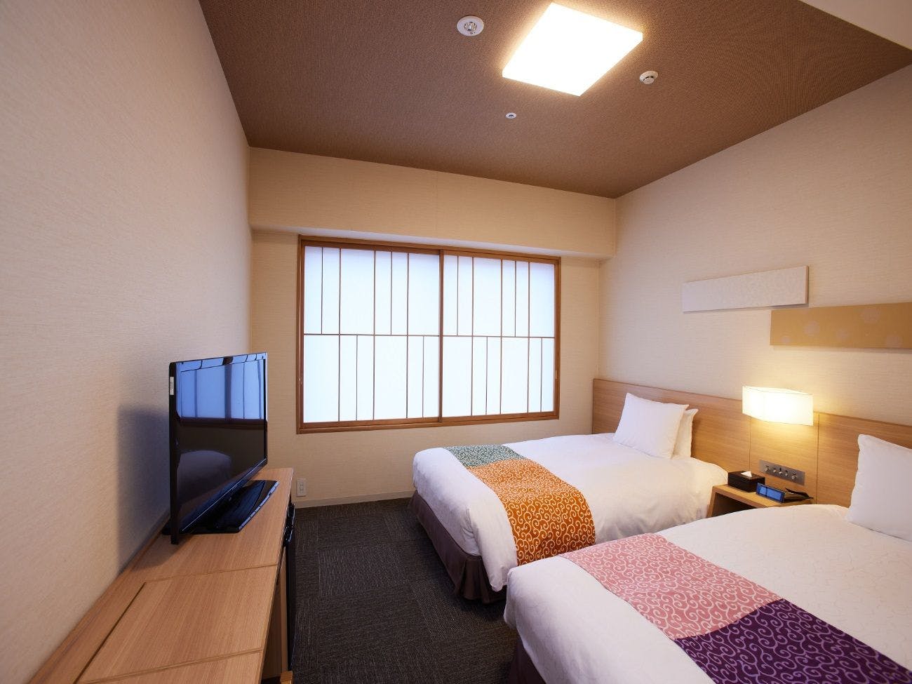 どくぺ部屋 HD-7266 – CK 5PC BEDROOM SET – Homey Design Inc.