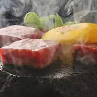 当館自慢「とちぎ和牛の溶岩焼」