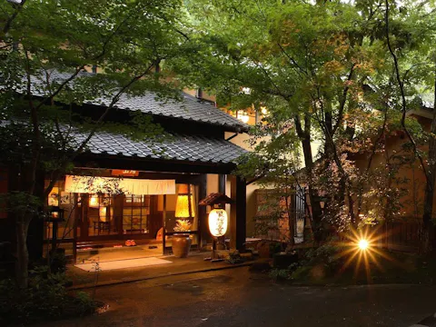 旅館 山河