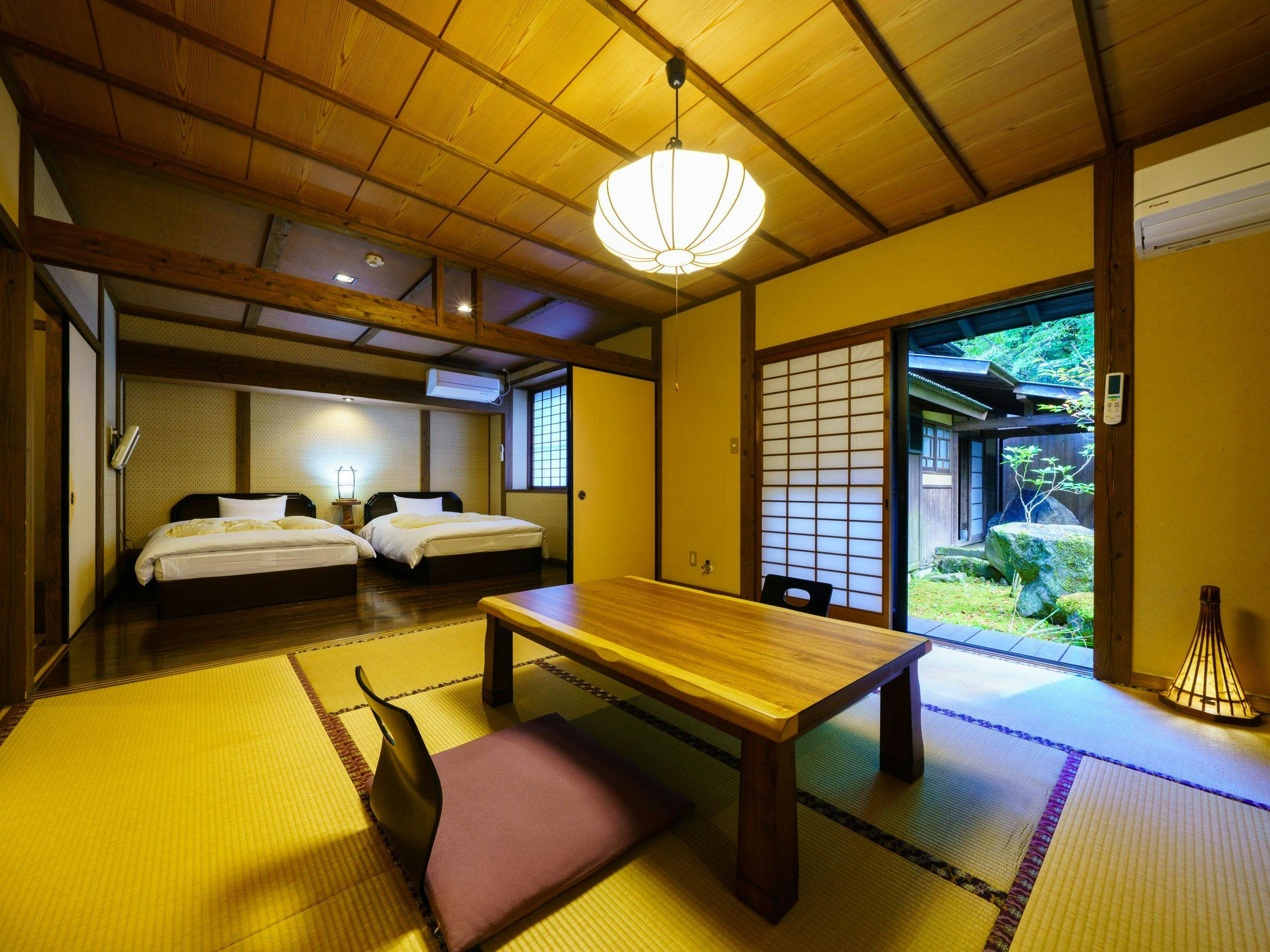 Bilik Gaya Jepun-Barat Menghadap Gunung