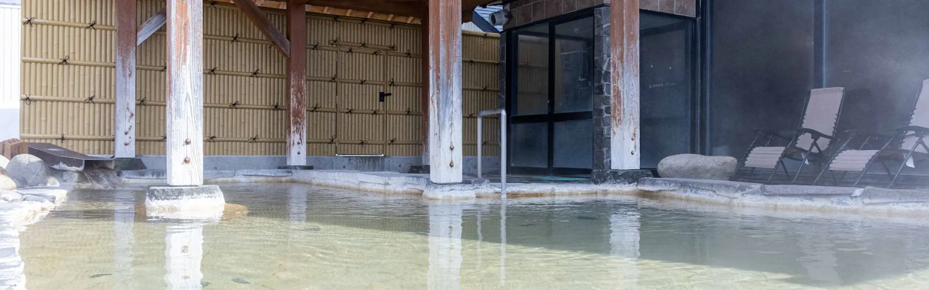 天然温泉露天風呂全室完備 満天の宿