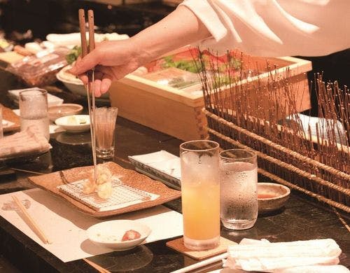旬の食材を天婦羅で　※一例