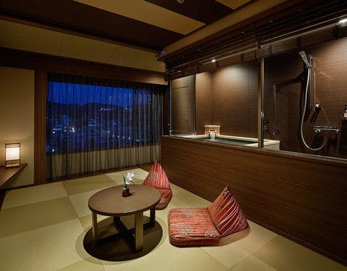 シモンズのセミダブルベッド