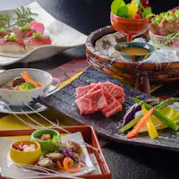 匠の技と四季の恵みが魅せる【純日本懐石】