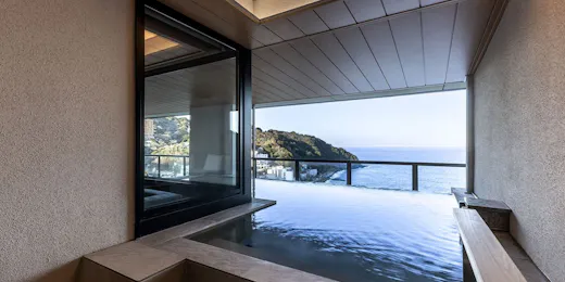 IZU RETREAT by Onko Chishin