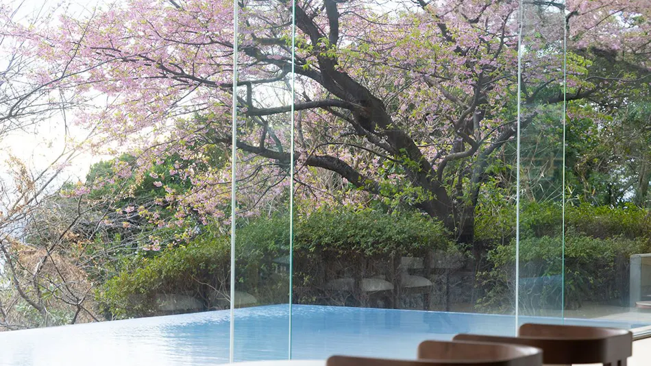 IZU RETREAT by Onko Chishin