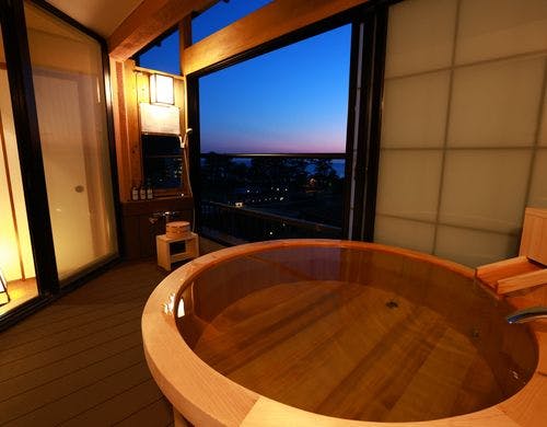 2024年7月露天風呂入替6階露天付客室「皐」