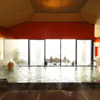 ห้องอาบน้ำสาธารณะชั้นบนสุด (Den no Yu)