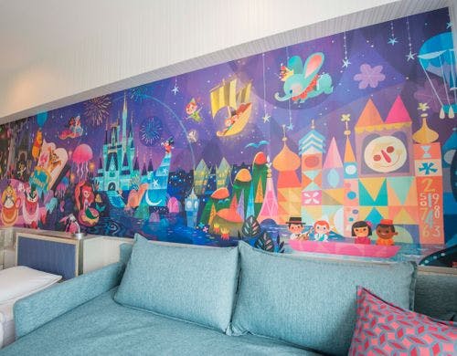 “ウィッシュ”客室