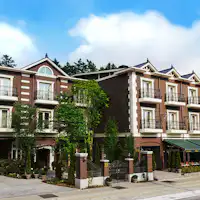 ภายนอก/กลางวัน