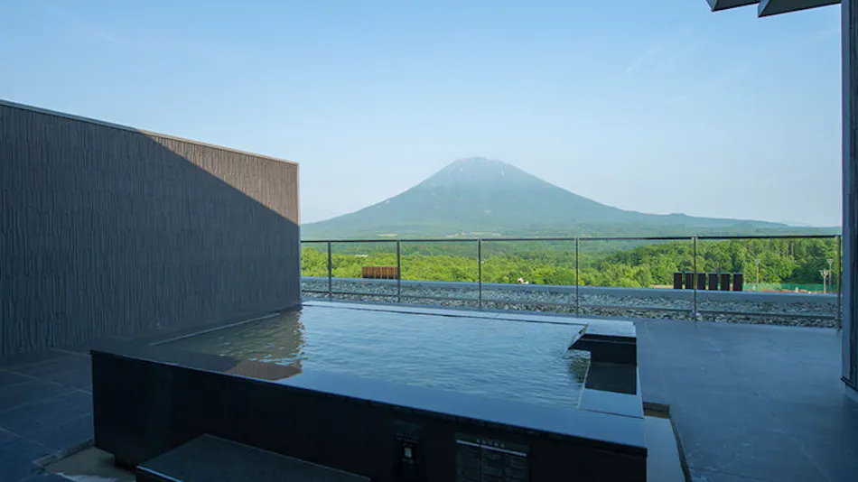 Aya Niseko