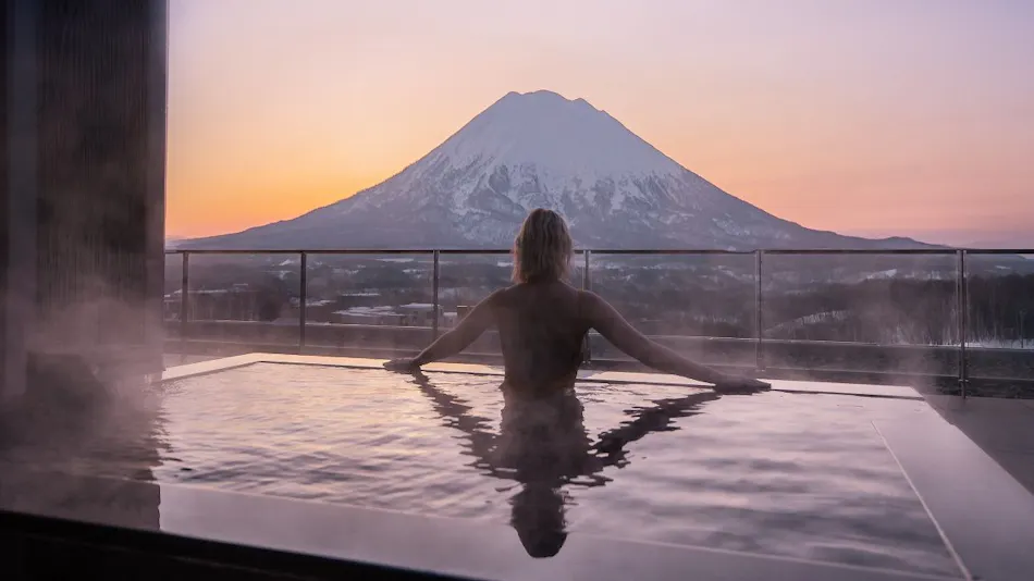 Aya Niseko