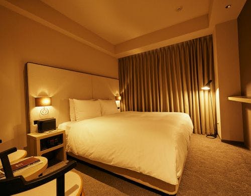 ＜スーペリアダブル＞20平米/ベッド幅180cm