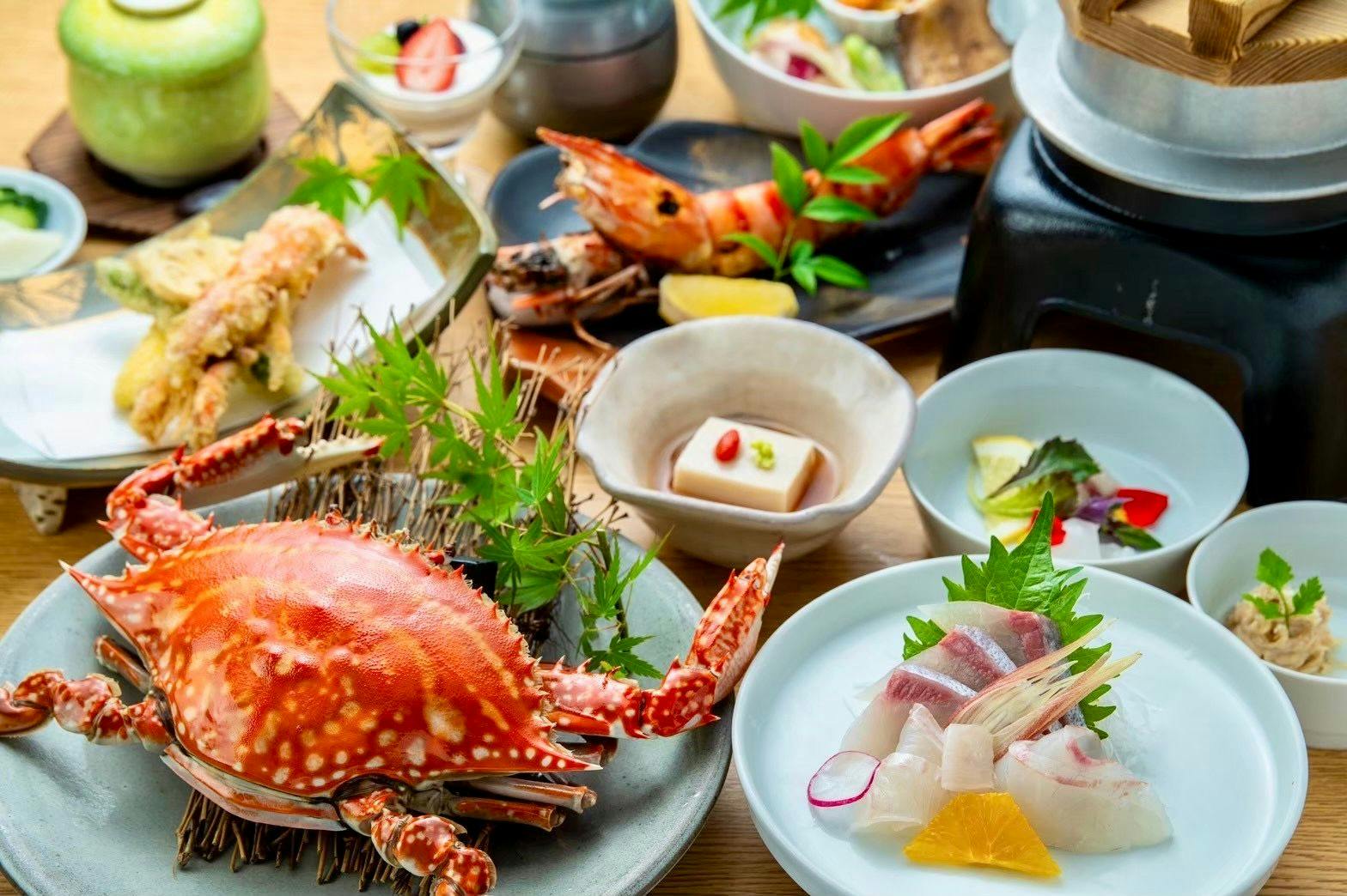 太良嶽温泉 蟹御殿 - 【基本定番】茹で竹崎蟹がメインの蟹御殿会席