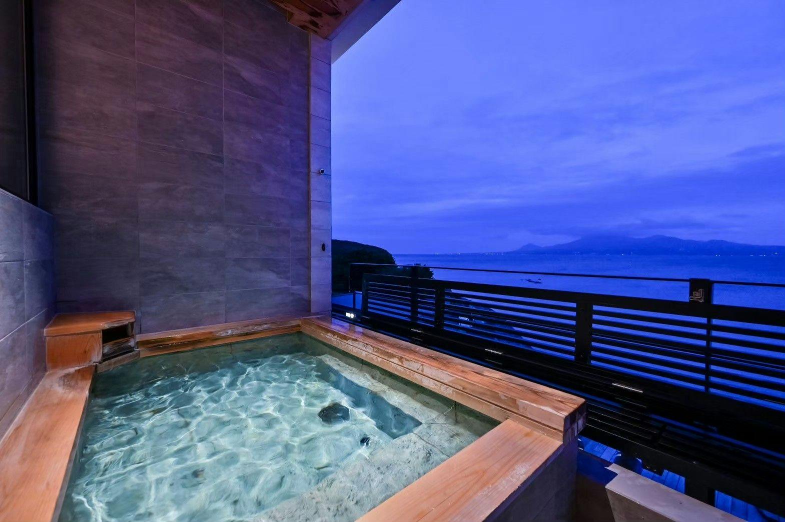 Tara-dake Onsen Kani Goten