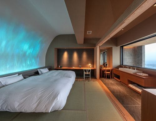 まるで水面を愛でるような時間を