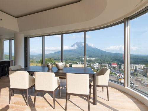 【2ベッドルームデラックス】リビング