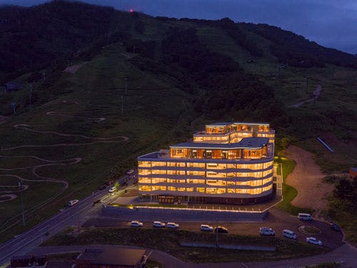 ニセコの大自然に囲まれた上質な滞在を