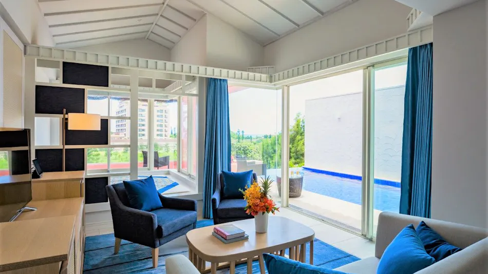 Hotel Shigira Mirage