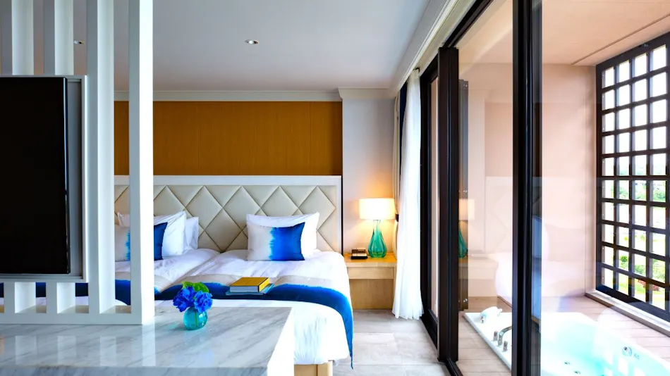 Hotel Shigira Mirage