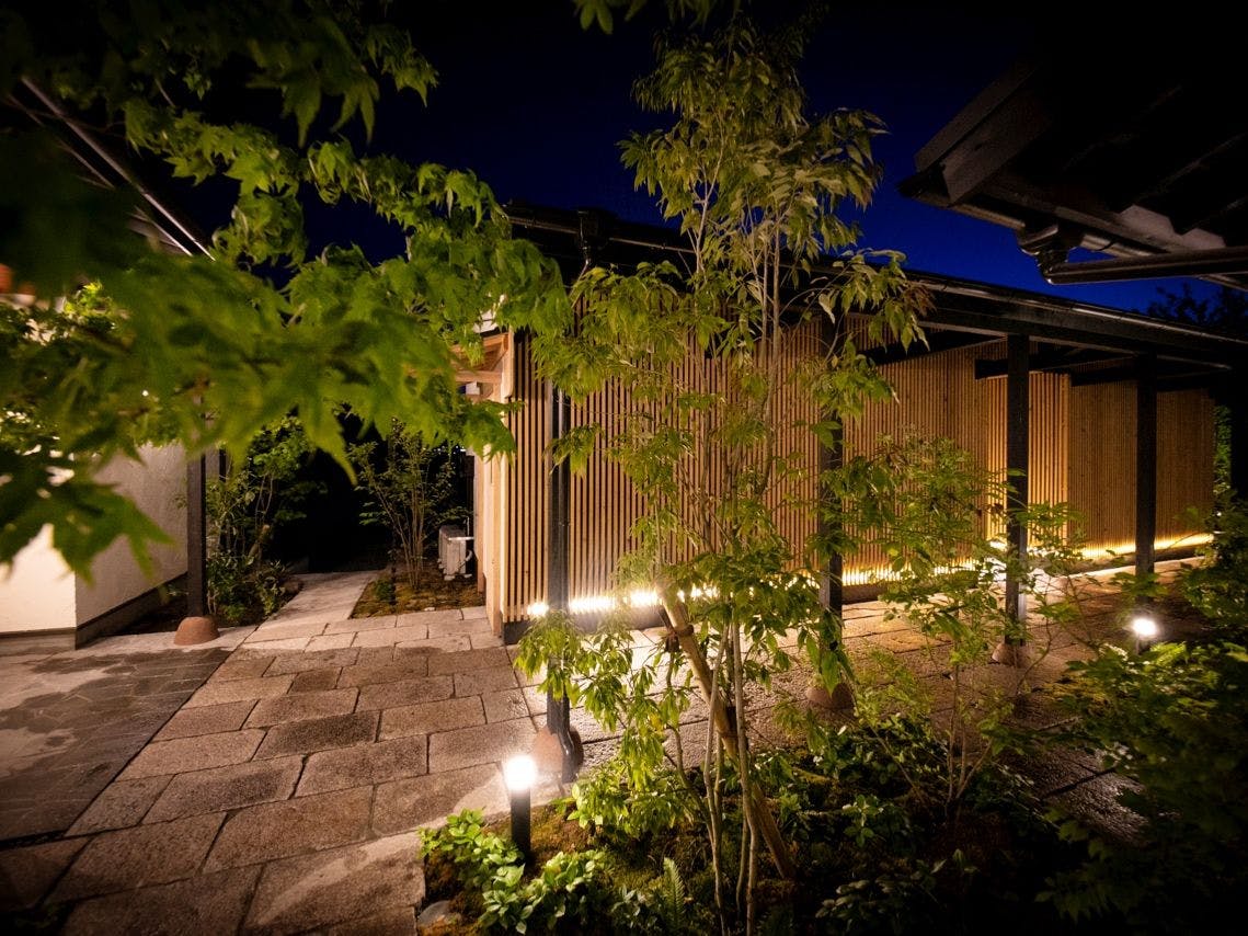 ■御宿 田 離宮 ／ Koridor menuju kamar tamu terpisah■