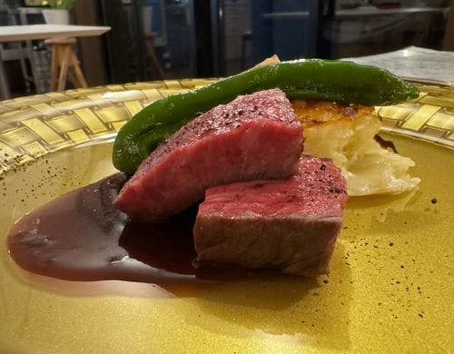 鴨川高梨牧場 A5黒毛かずさ和牛のロースト