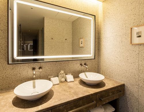 デラックスキング（バスルーム）