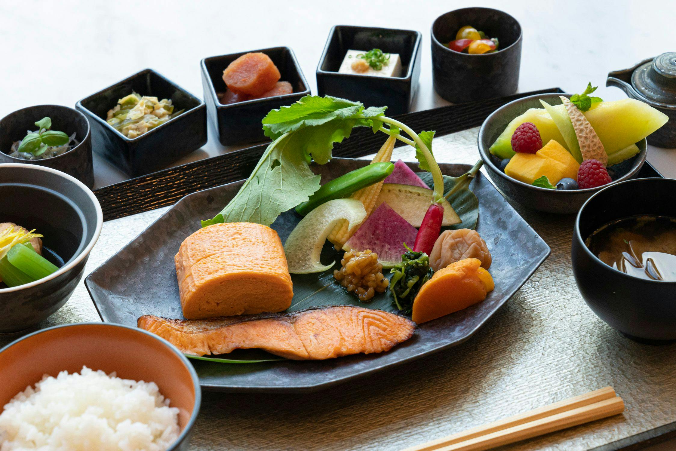 【期間限定！スペシャルファー】朝食・レストランクレジット10,000円付きプラン