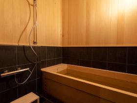 ＮＩＰＰＯＮＩＡ　白鷹　源内邸