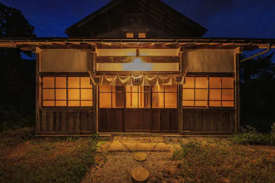 คลังสินค้าชั้นลอย