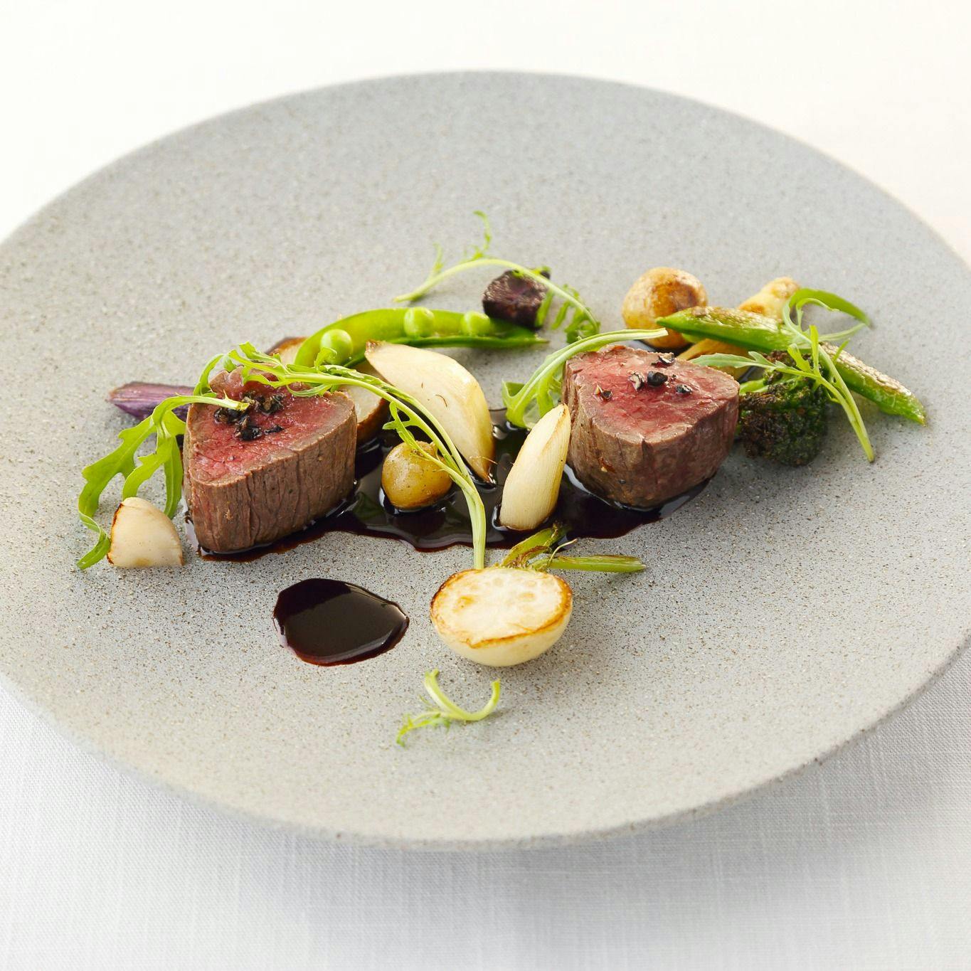 อาหารท้องถิ่น