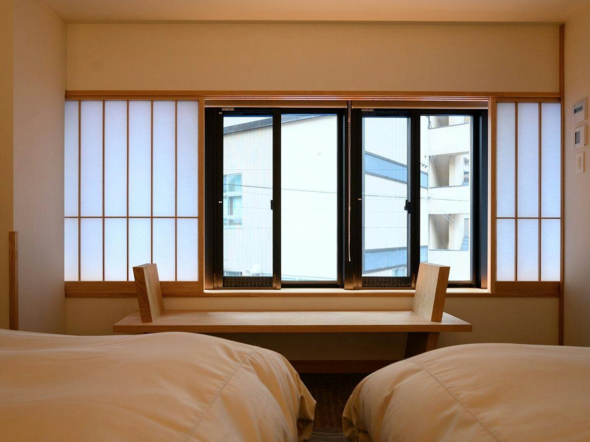 湯川テラス