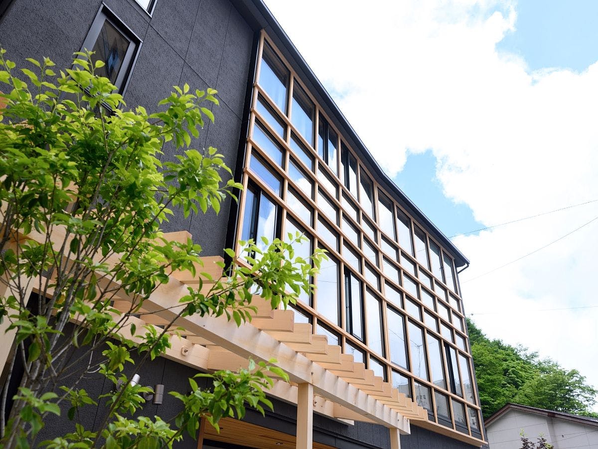 湯川テラス