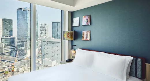 1 เตียงคิงพรีเมียม วิวสวย ชั้นสูง