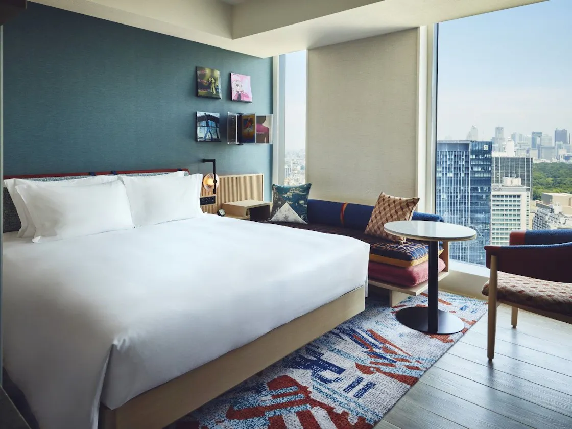 1 King Premium High Floor Bath
