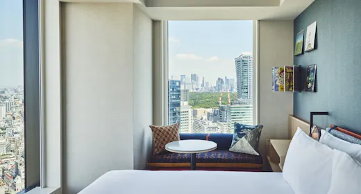 1 King Premium City View Corner High