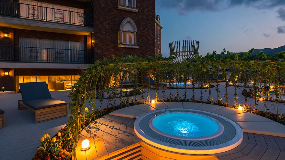 Royal Chester Nagasaki Hotel & Retreat