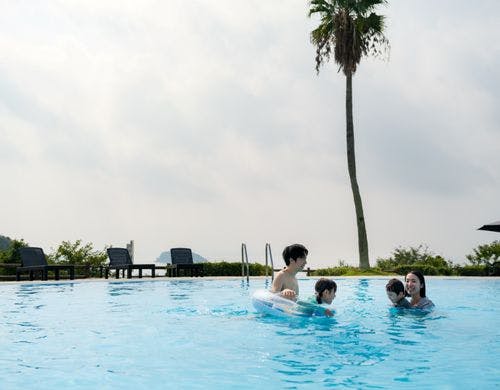 ガーデンプール（夏季限定）