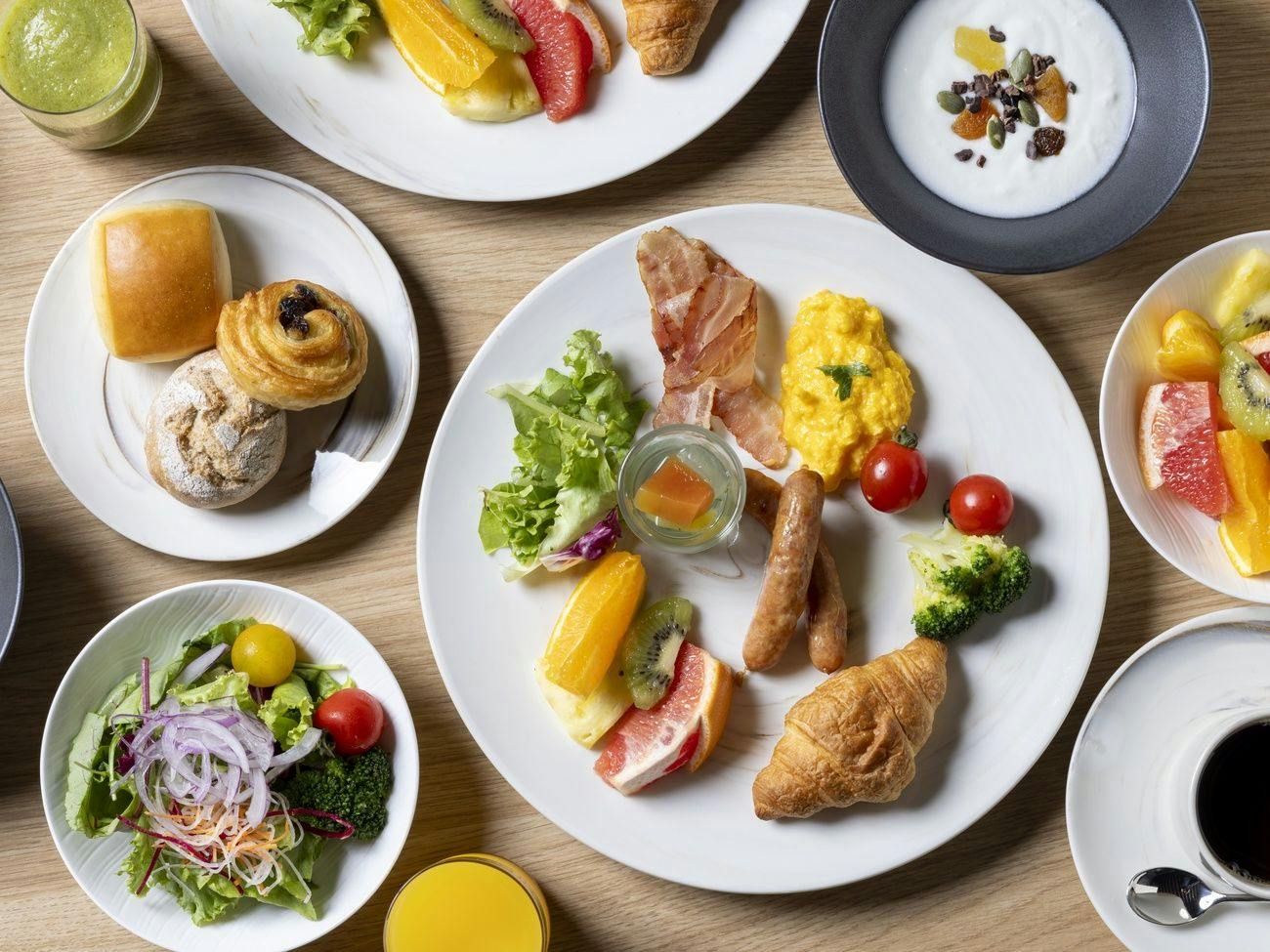 【朝食】
