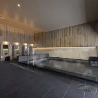 【Bilik Mandi Awam Besar】