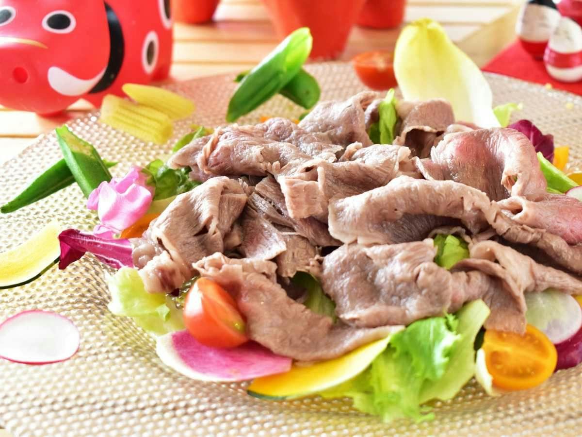 【夏・会津牛】全国屈指の良質肉牛生産地から「ふくしま会津牛」／涼を誘う冷しゃぶ仕立て付き＜夕朝食付＞