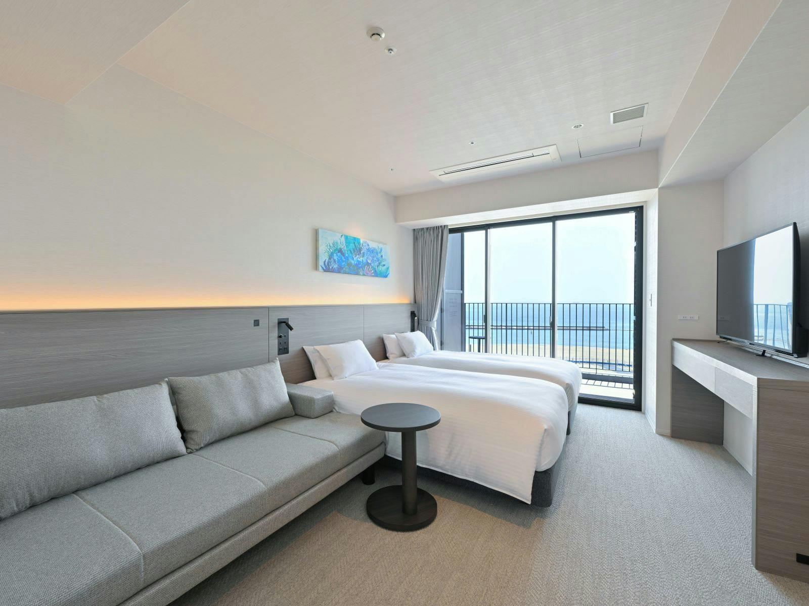 ซูพีเรีย ทวิน