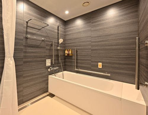 ユニバーサルツイントイレ