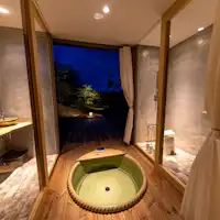 บ่อน้ำพุร้อนกลางแจ้ง